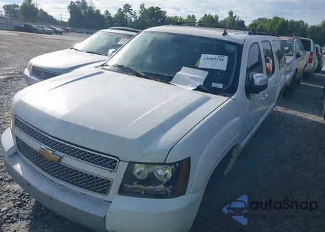 2007 Chevrolet Suburban 1500 Lt z USA, uszkodzony, nr VIN 3GNFC16037G261750